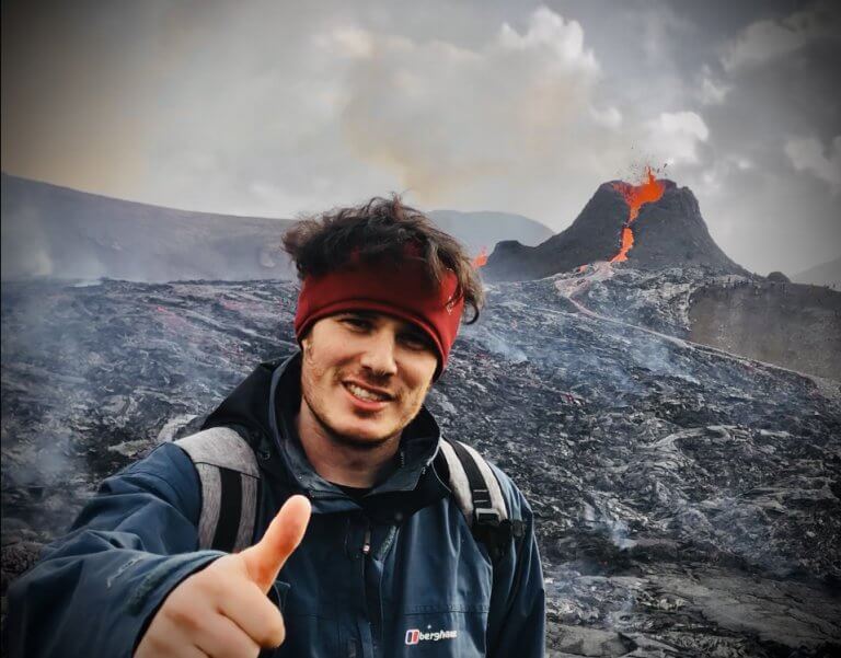 ביקור בהר הגעש באיסלנד