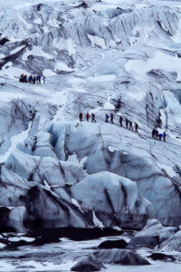 הליכת קרחונים באיסלנד